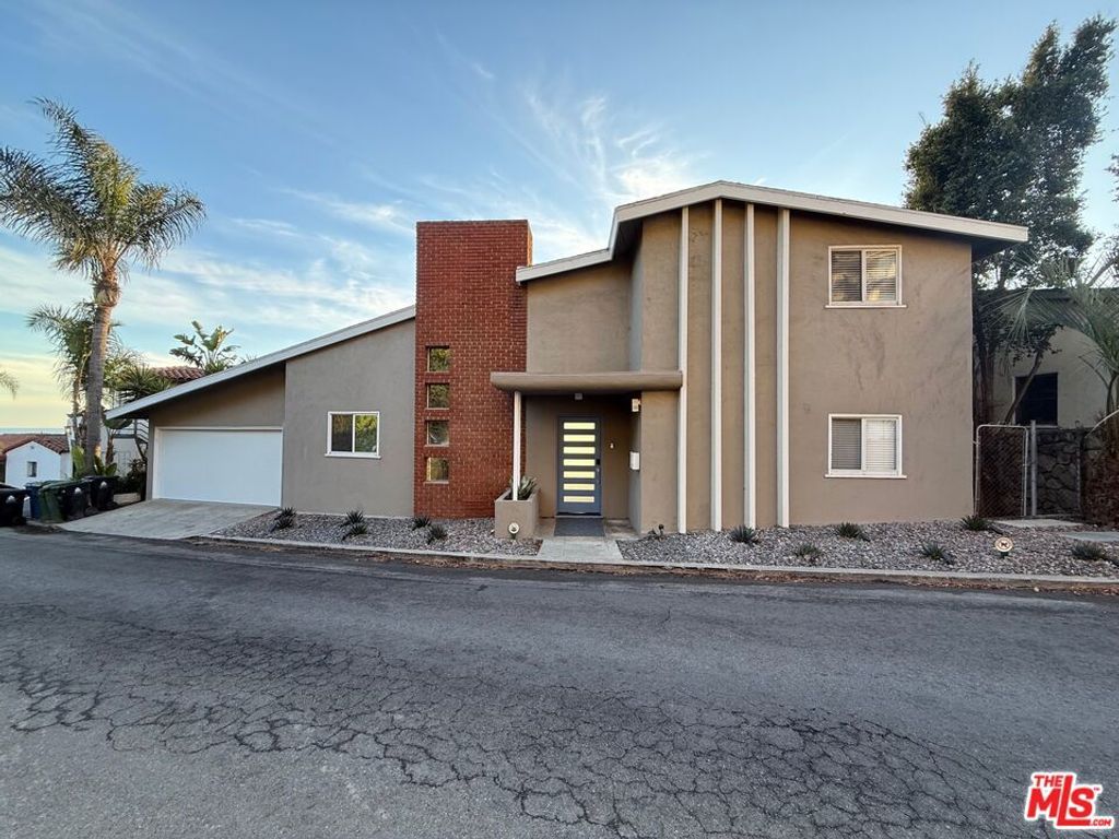 listing image 130729309923318524553