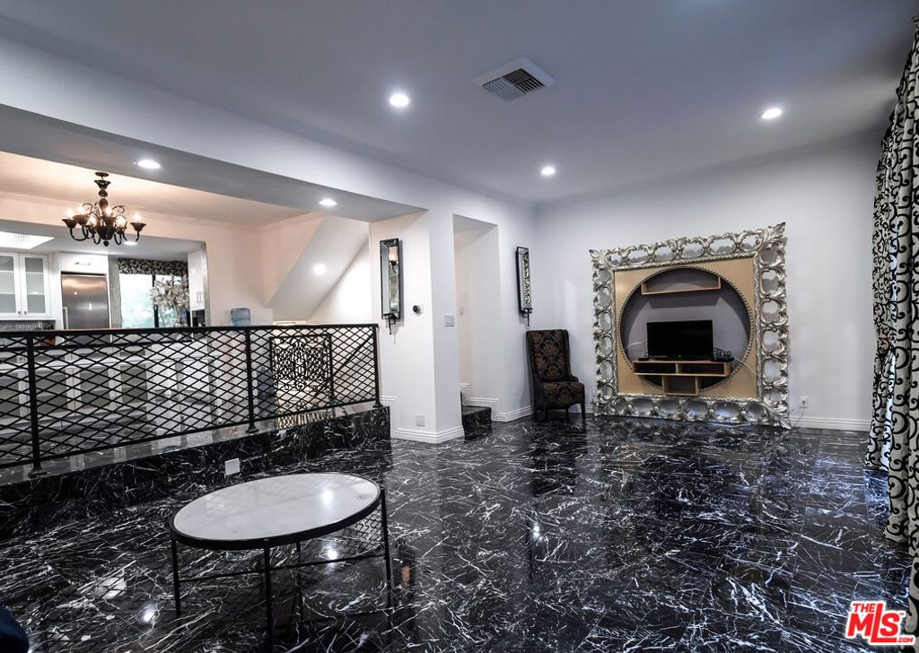 Photo of 9321 Burton Way #A, Beverly Hills, CA 90210 (MLS # 25598351)