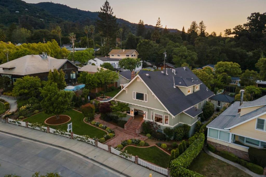 115 Glenridge Avenue