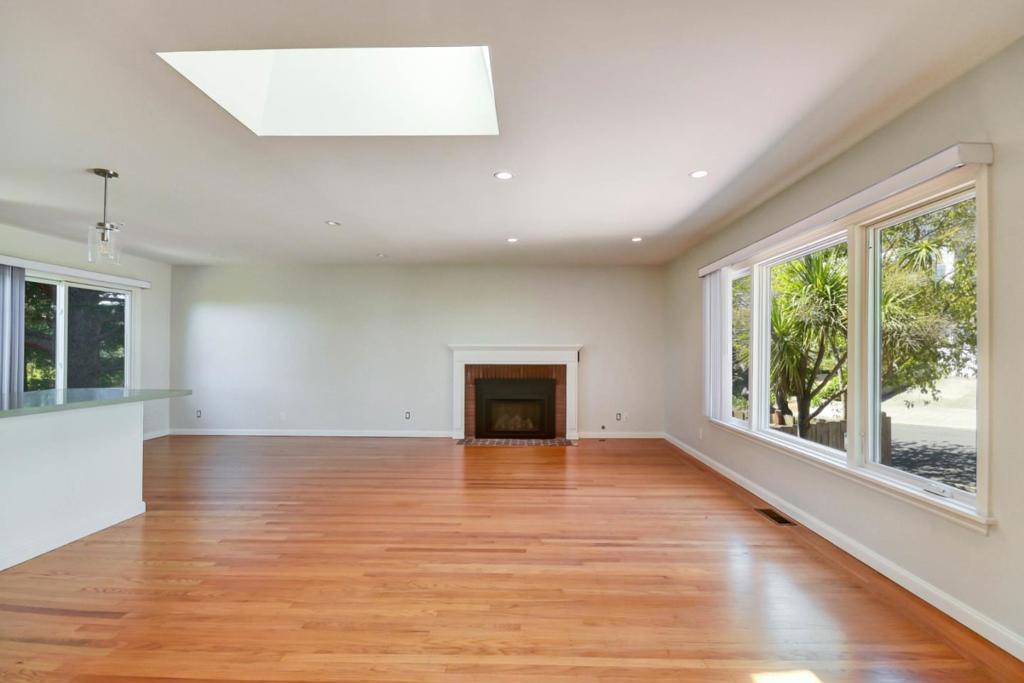 401 Elm Street