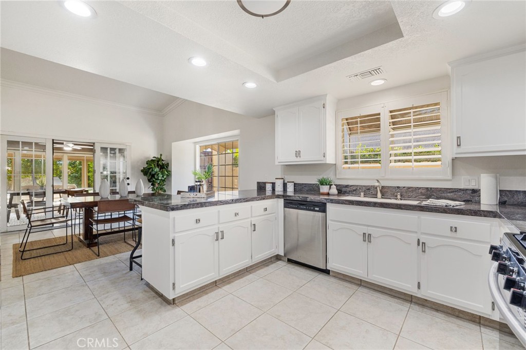 Mission Lakes (34101) - Residential