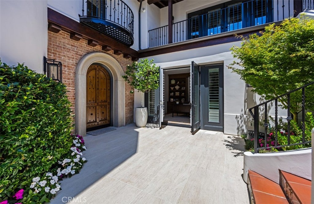 1 Ocean Bluff, Newport Coast CA 92657 - Photo 6
