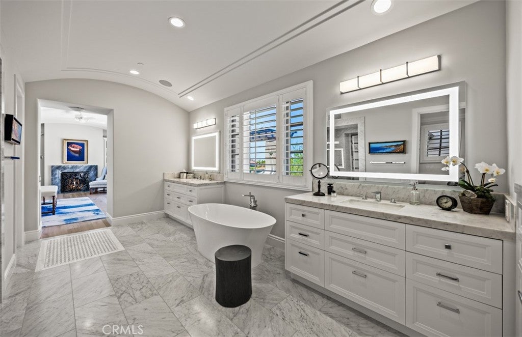 1 Ocean Bluff, Newport Coast CA 92657 - Photo 45