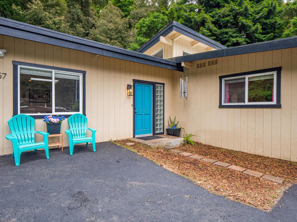 De-LIGHT-full Updated Home on a quiet private cul-de-sac off Cathedral with tons of open sky and windows. Big front parking and big back fenced yard with wonderful patio for outdoor fun. Home has large open floorplan with Living AND family rooms, passive solar windows, 5 skylights and ceiling fan. Updated kitchen with a dining bar, quartz countertops and newer appliances. Primary suite has 2 large closets with built-ins and 2nd BR has a walk-in closet. Lovely views New owner insurance quote $1,760 yr Homesite Progressive. Really a warm and welcoming home in a terrific location- One mile to "new" Aptos Village, Nisene Marks State Park & the Hwy 1 - Two miles to gorgeous Rio del Mar beaches. All agree- CRAZY this amazing home is still available. Be the lucky one =-)