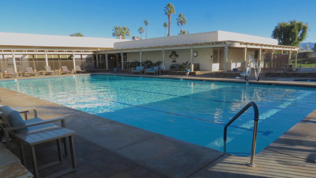 Palm Desert Greens - Manufactured In Park