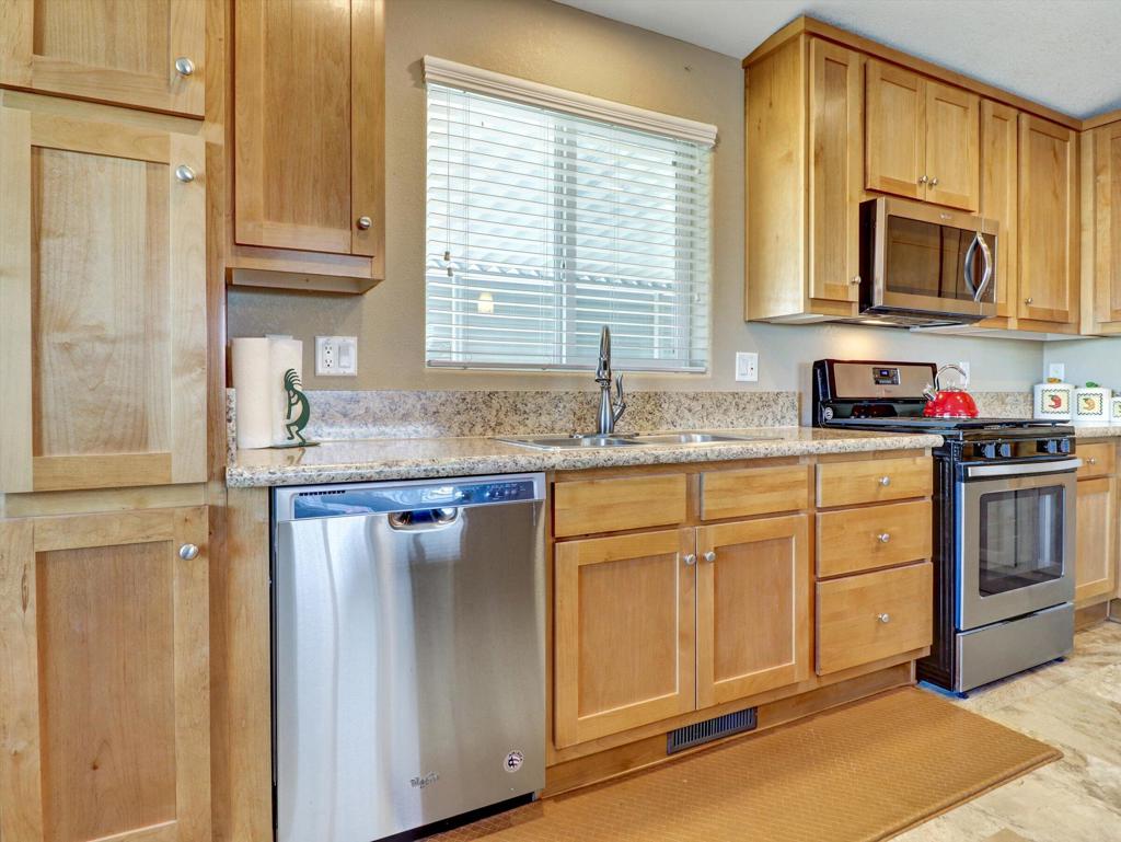 Palm Desert Greens - Manufactured In Park