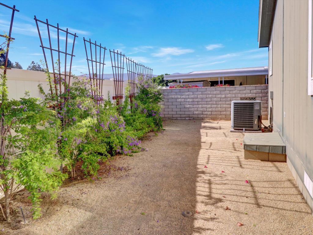 Palm Desert Greens - Manufactured In Park