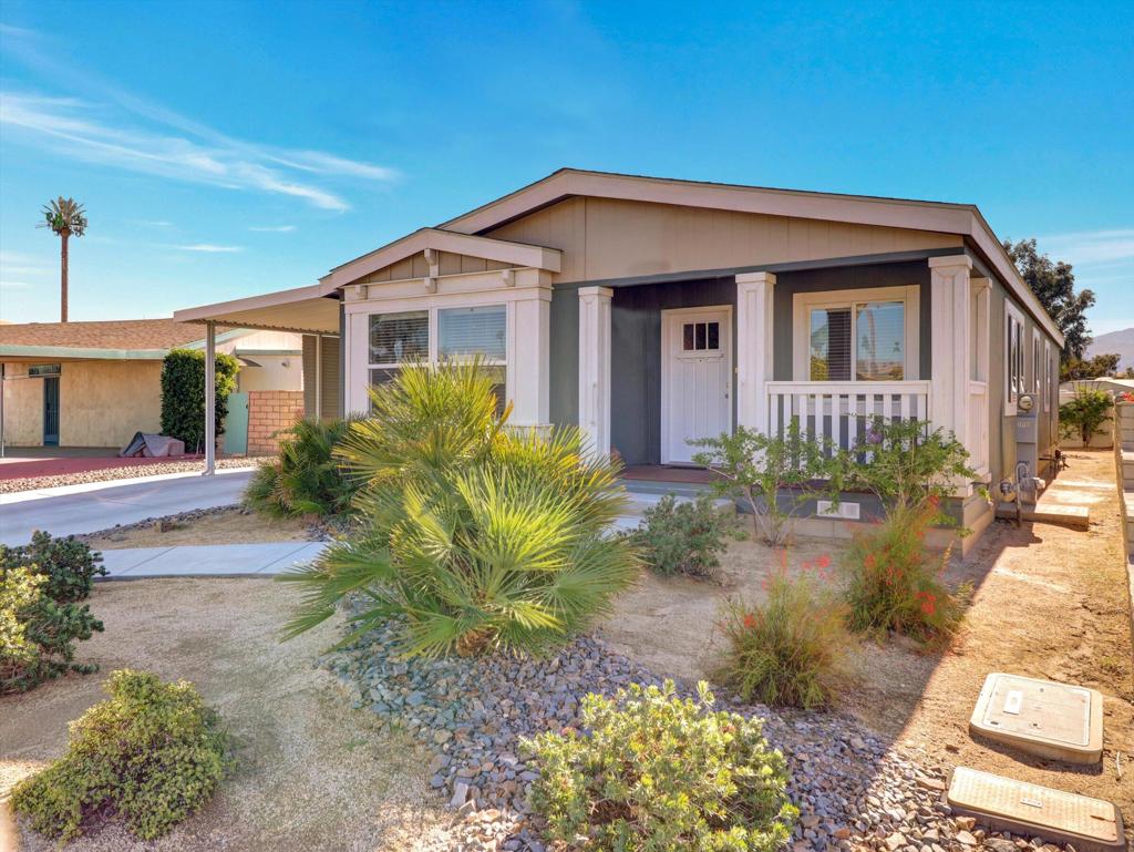 Palm Desert Greens - Manufactured In Park