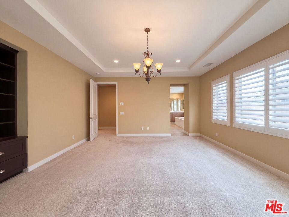 627 E Orange Blossom Way