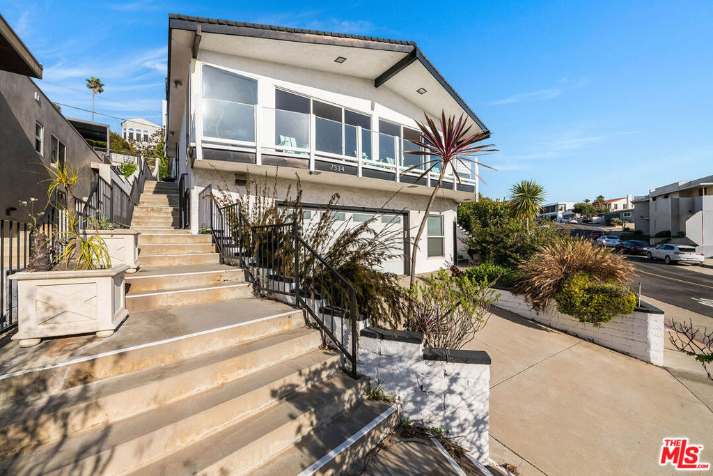 7334 Vista Del Mar Lane