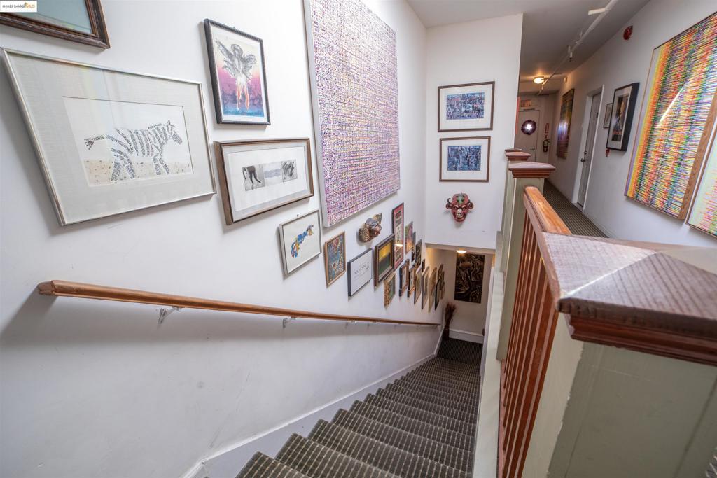 LAKE MERRITT - Residential Income