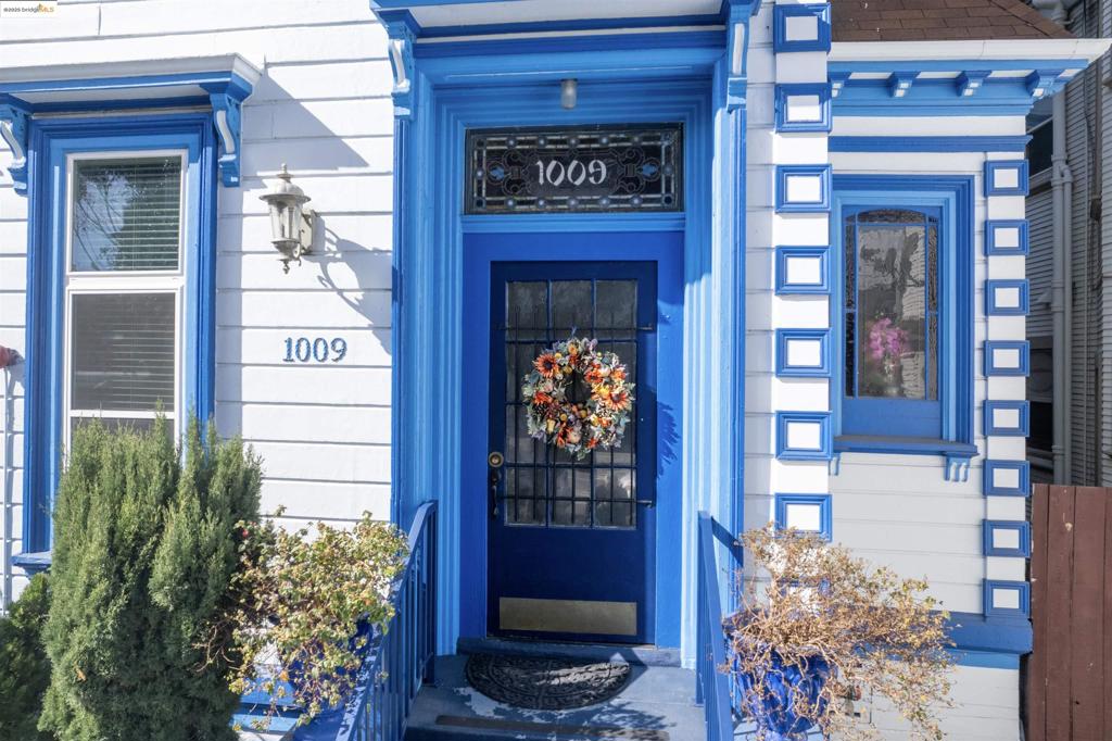 LAKE MERRITT - Residential Income