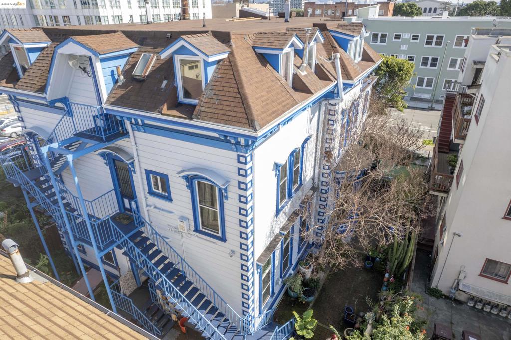 LAKE MERRITT - Residential Income