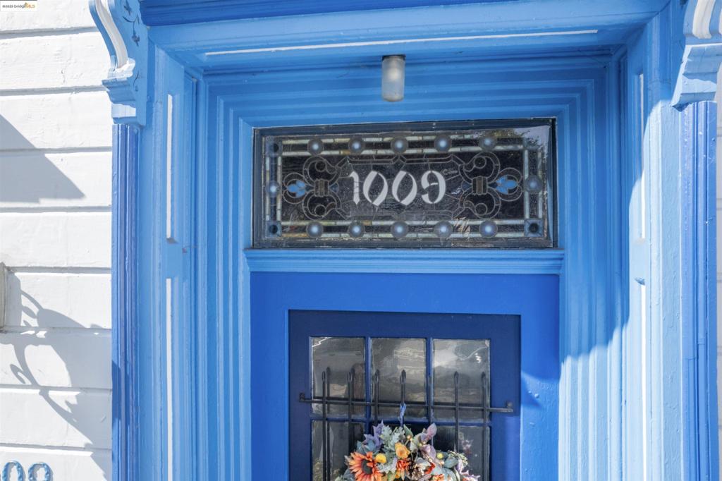 LAKE MERRITT - Residential Income