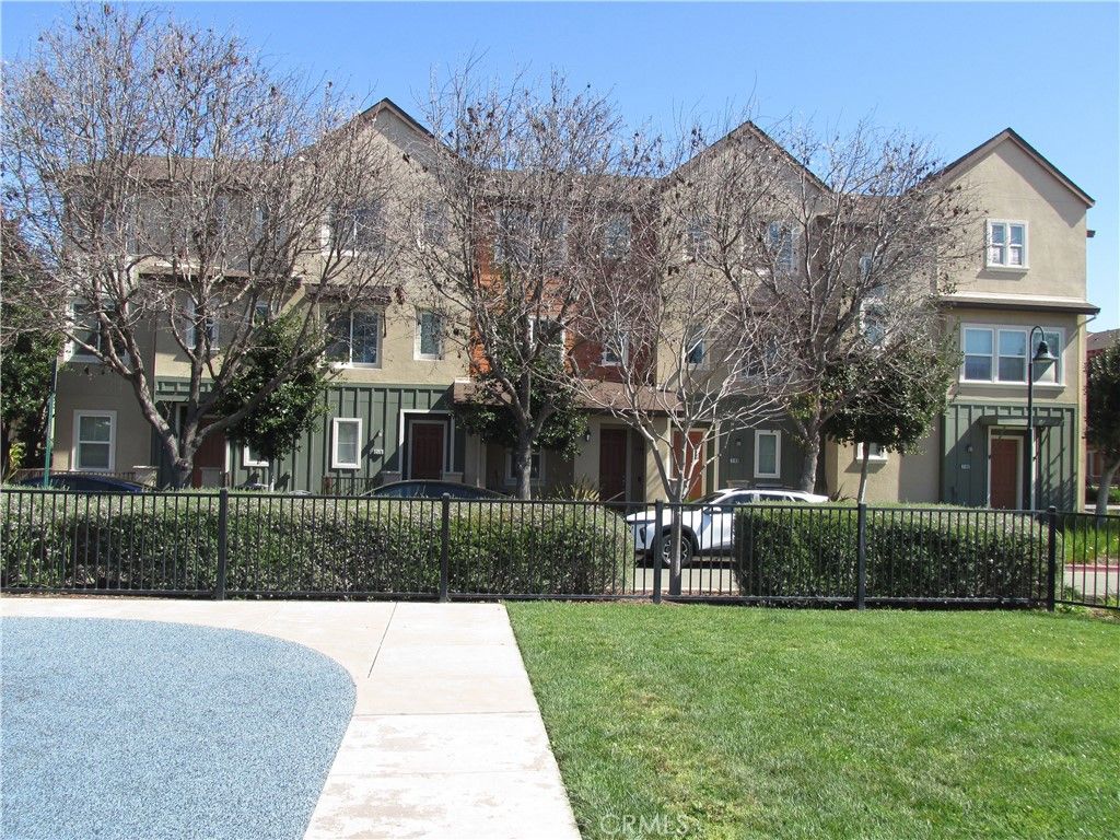 Photo of 2174 Morrow St St, Hayward, CA 94541 (MLS # SW26063498)