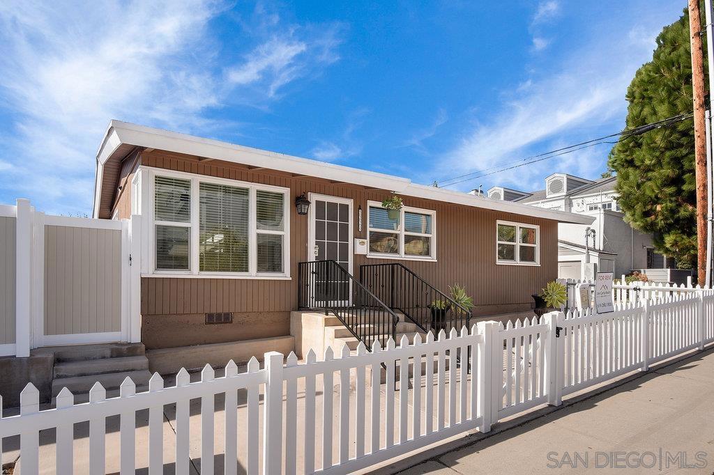 Welcome to this beautiful home in Pacific Beach, adjacent to Bird Rock/La Jolla in sunny San Diego. This single family home has vaulted ceilings, wood floors throughout and ceiling fans to keep it cool. The spacious floorplan offers 4 Bedrooms, 3 bathrooms, with an upgraded kitchen including newer appliances, granite countertops, stove, refrigerator, dishwasher, and washer dryer. All bathrooms have been remodeled/upgraded with newer sinks, flooring, cabinets and fixtures. PRIVATE backyard, Private Yard. This home is approximately 1,500 Square Feet and includes 2 parking spaces. (Please preview this rental prior to completing an application).
