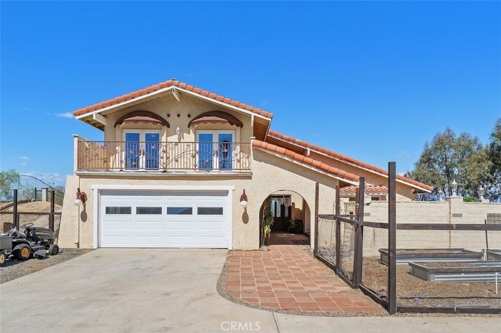 14740 Descanso Drive