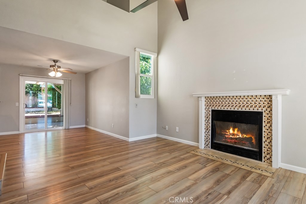 39752 Oak Cliff Drive
