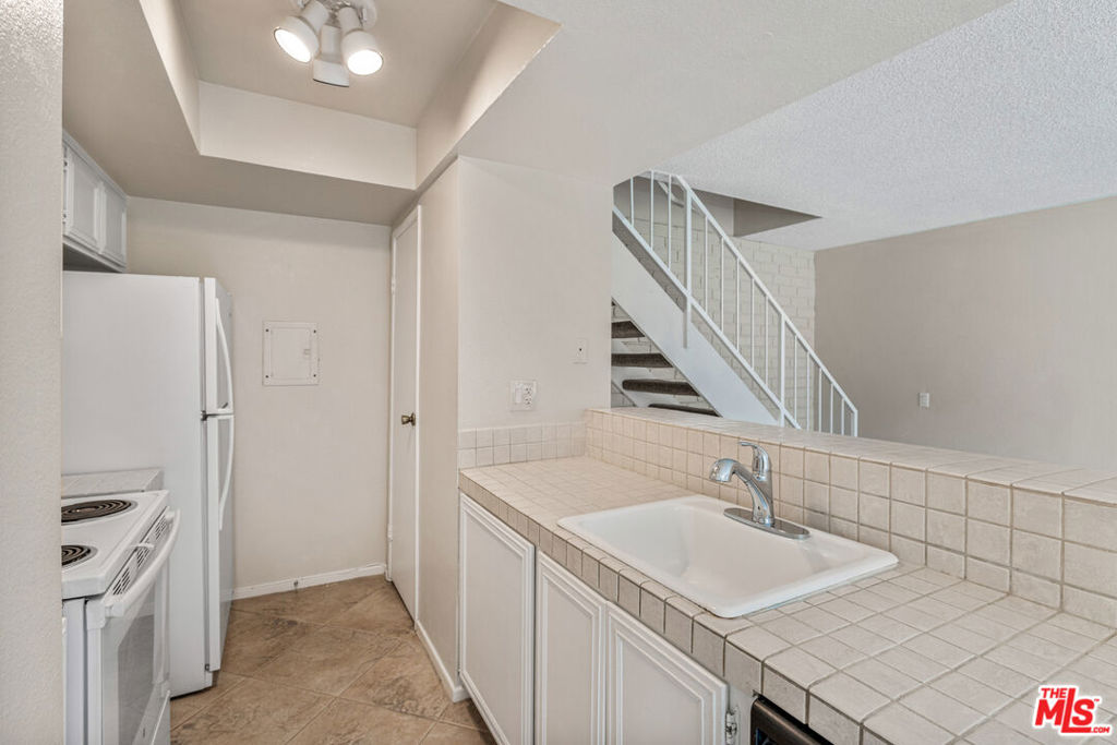 Indian Creek Villas - Residential Lease