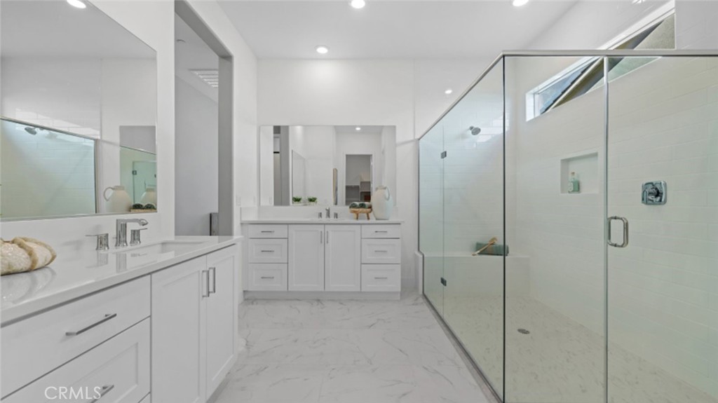 Estrada at Tesoro Highlands - Residential