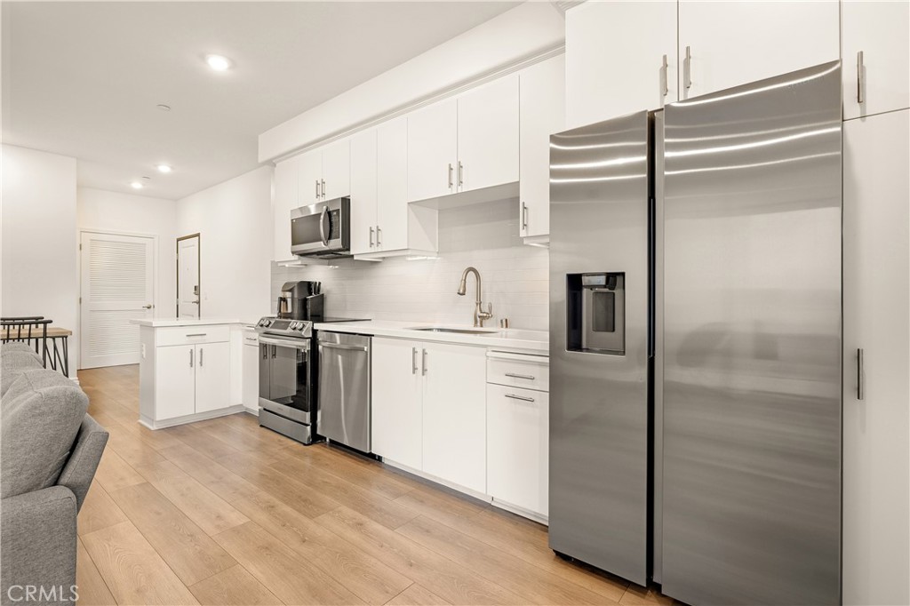 PROPERTIES 915 Madonna Road 102