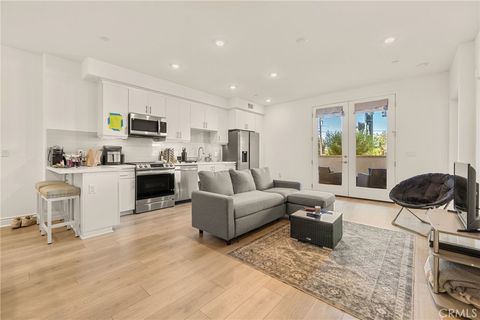 Photo of 915 Madonna Rd, San Luis Obispo, CA 93405 (MLS # SC25236105)