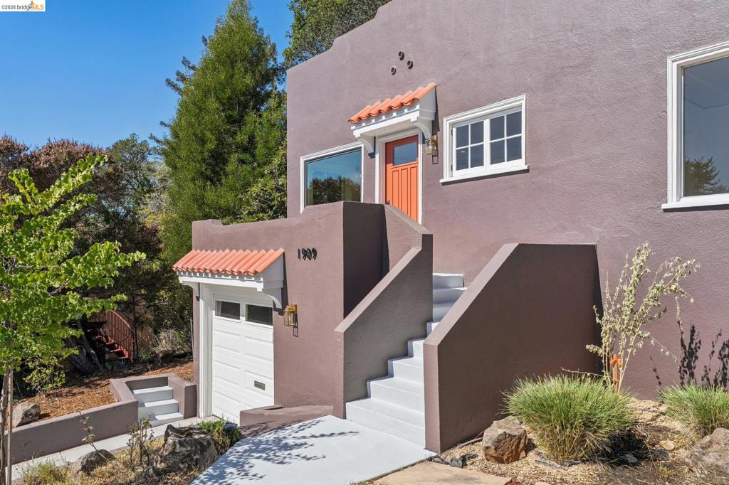 1909 San Antonio AVE