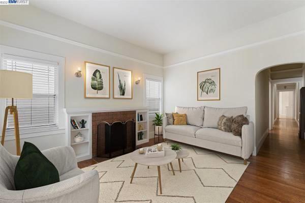In one of Oaklands BEST neighborhoods! Freshly Renovated 2 bedroom, 1 bathroom opportunity! Pets allowed. New carpet, garbage service included in rent. Coin operated laundry on site. Highly desirable location 1 block from Claremont Ave & the Temescal Farmers Market, 2 blocks from the new Whole Foods and minutes from all the restaurants & shops along College Ave. Close to UCSF Childrens Hospital, Kaiser, 2 BART stations & freeways. Walk/bike score 91/95