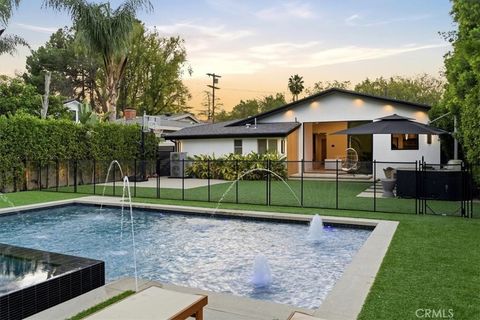 5324 Amigo Tarzana CA 91356