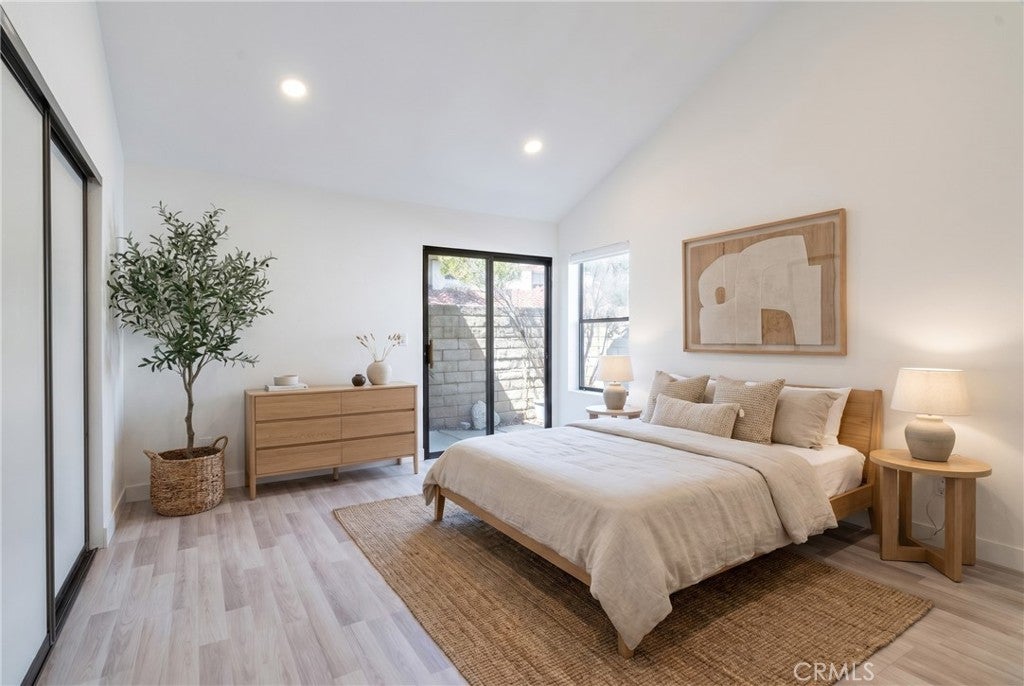 9138 Tujunga Canyon