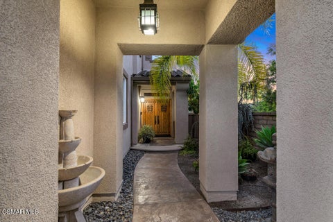 Tiny photo for 1979 Seabreeze Street, Thousand Oaks, CA 91320 (MLS # 226004131)