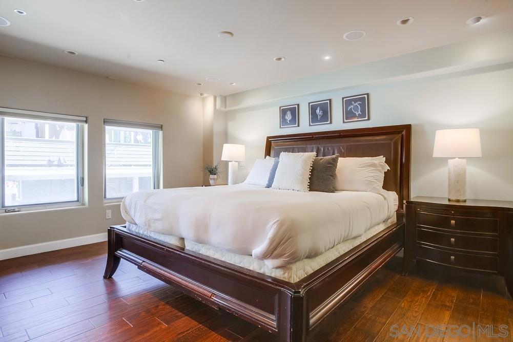 Mission Beach - Residential