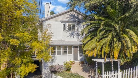 Photo of 1923 Preston Avenue, Los Angeles, CA 90026 (MLS # SR25250910)