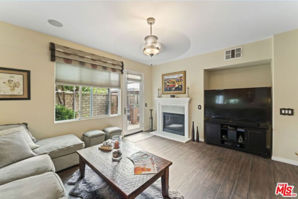 28703 Calle De La Paz Drive 128