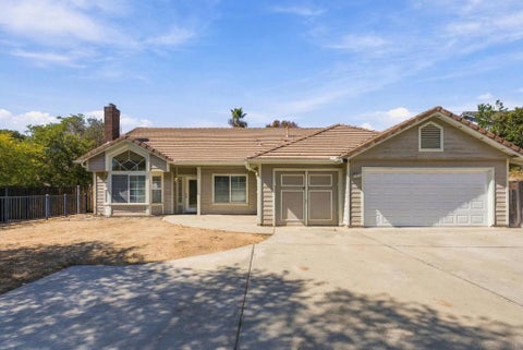 Photo of 2808 Jed Rd RD, Escondido, CA 92027 (MLS # 260023674SD)