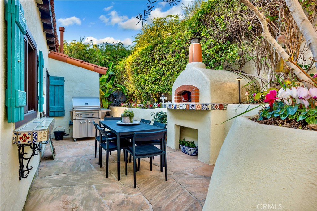 802 Rembrandt Drive