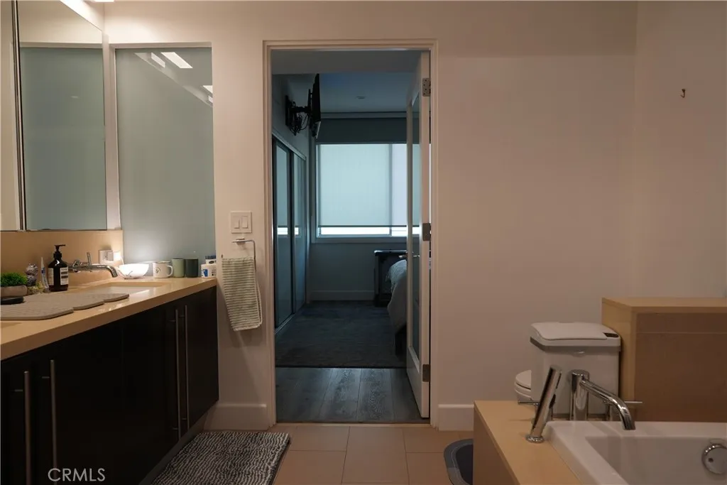 West Hollywood, California 90046, United States, 2 Bedrooms Bedrooms, ,2 BathroomsBathrooms,Residential,Active,153459