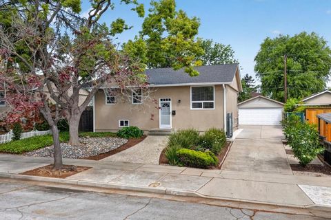 Photo of 3911 Via Milano, Campbell, CA 95008 (MLS # ML82042896)