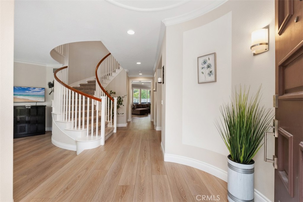 75 Charleston Lane