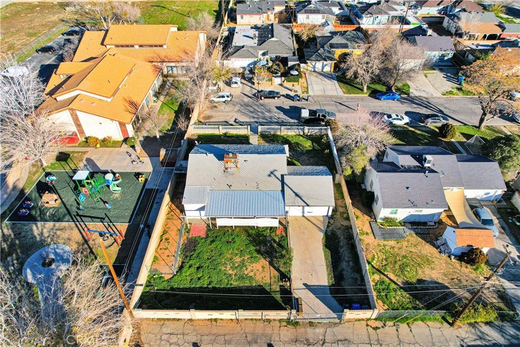 Photo of 38725 Jacklin Ave, Palmdale, CA 93550 (MLS # SR26010302)