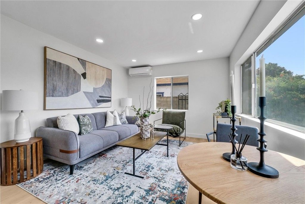 Photo of 2305 Sesmas Street, Duarte, CA 91010 (MLS # AR26063940)