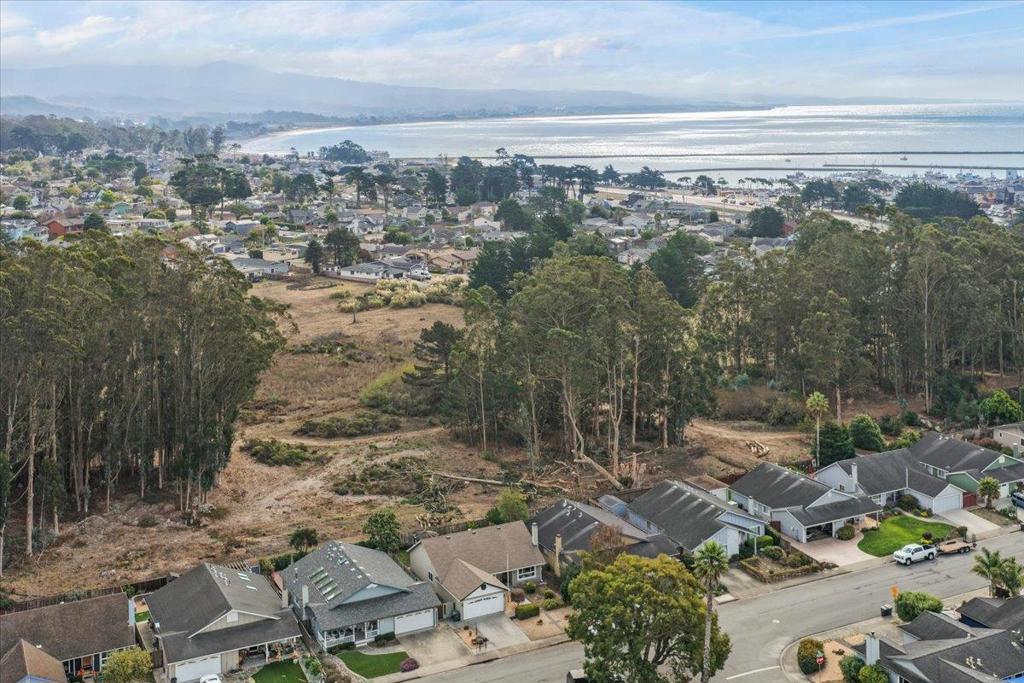 200 Coral Reef Avenue
