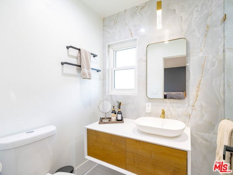 Tiny photo for 1485 Norwich Avenue, Thousand Oaks, CA 91360 (MLS # 26876417)