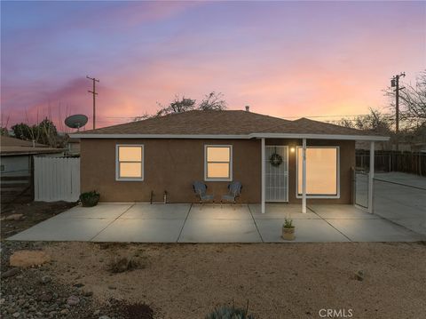 16129 Smoke Tree Street Hesperia CA 92345