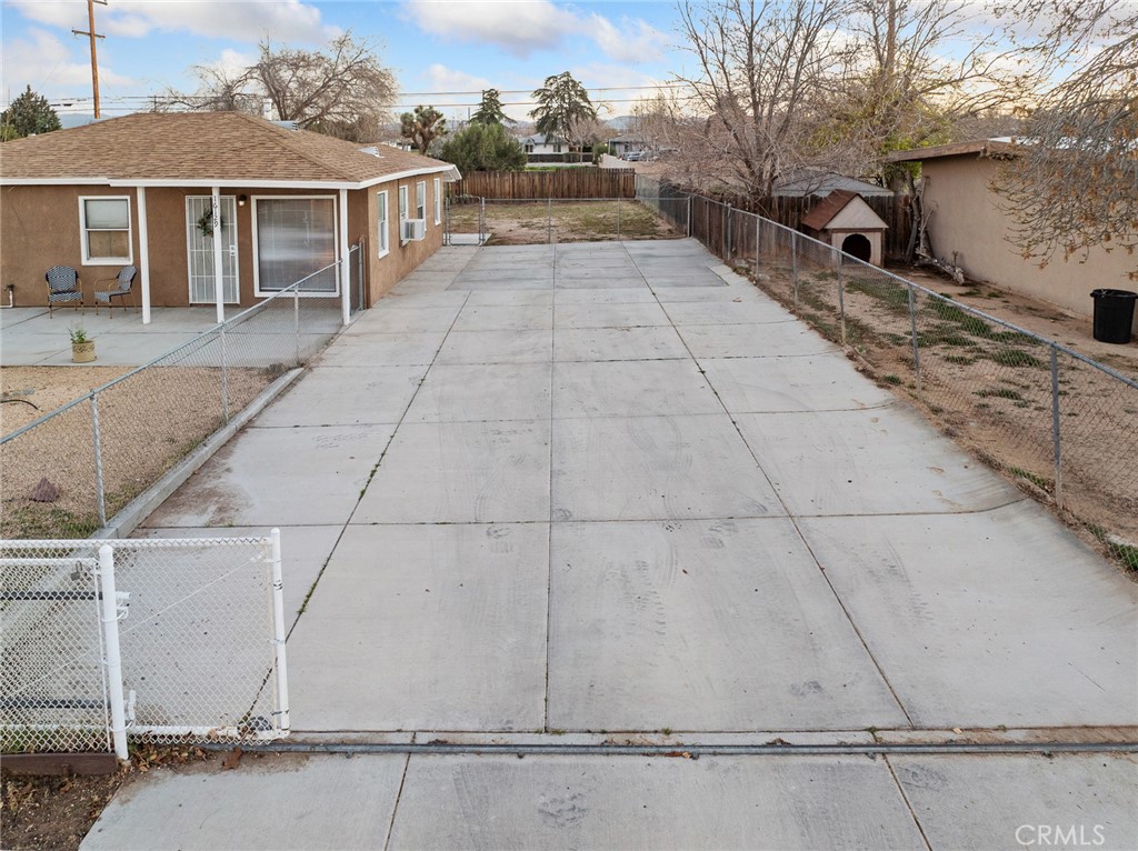 16129 Smoke Tree Street