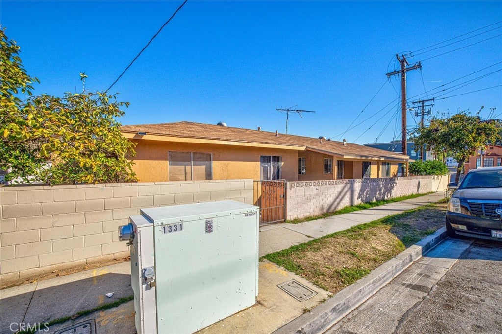 1331 N Hazard
