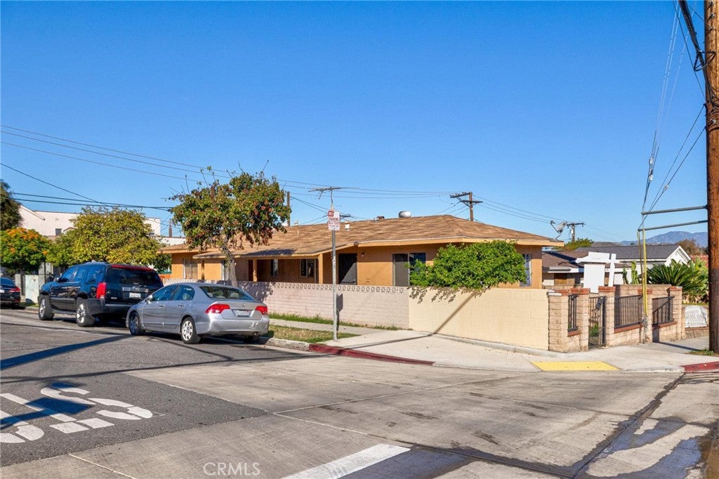 1331 N Hazard