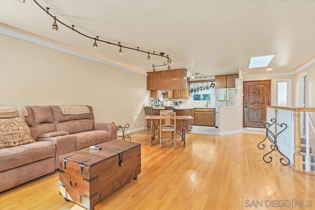 La Mesa - Residential