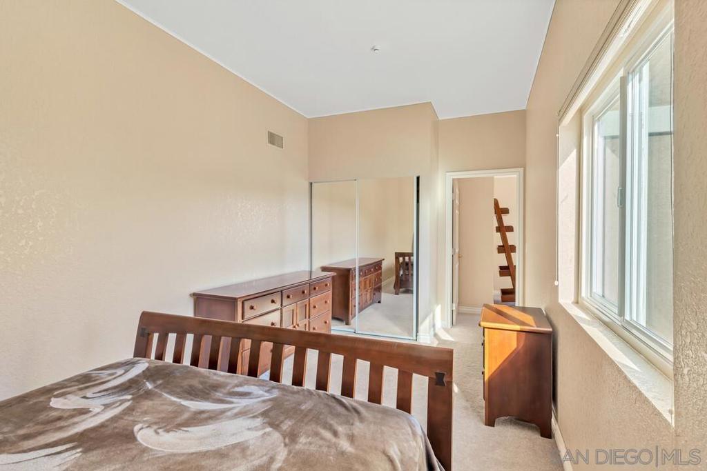 La Mesa - Residential