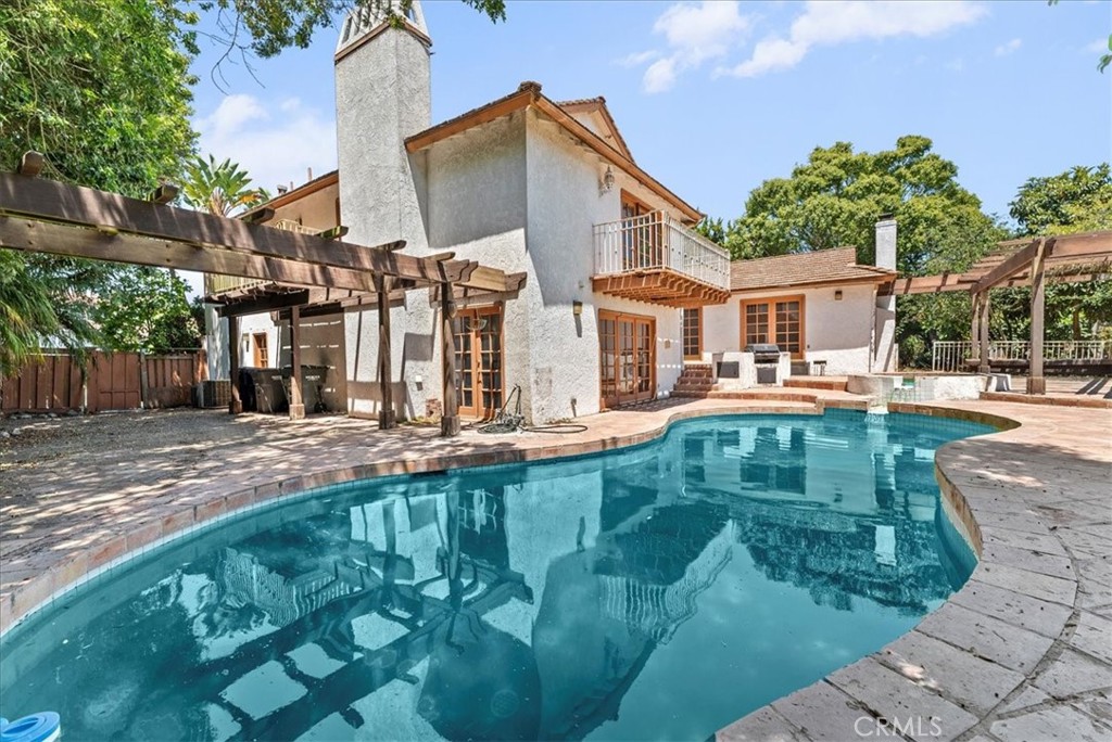 5832 Scotwood Drive